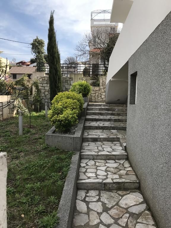 Villa Diana Утеха Екстериор снимка